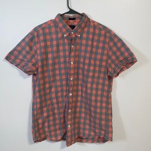 Button up collard shirt